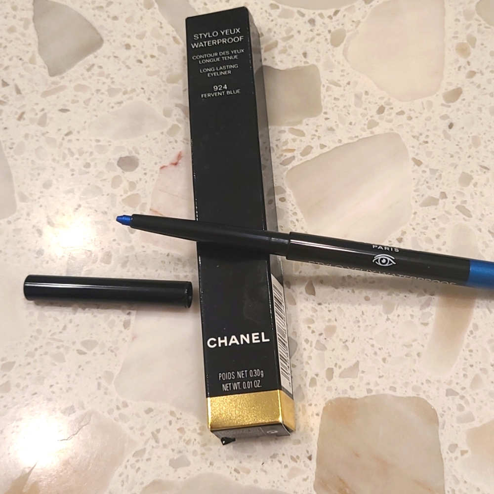 CHANEL Eyeliner 924